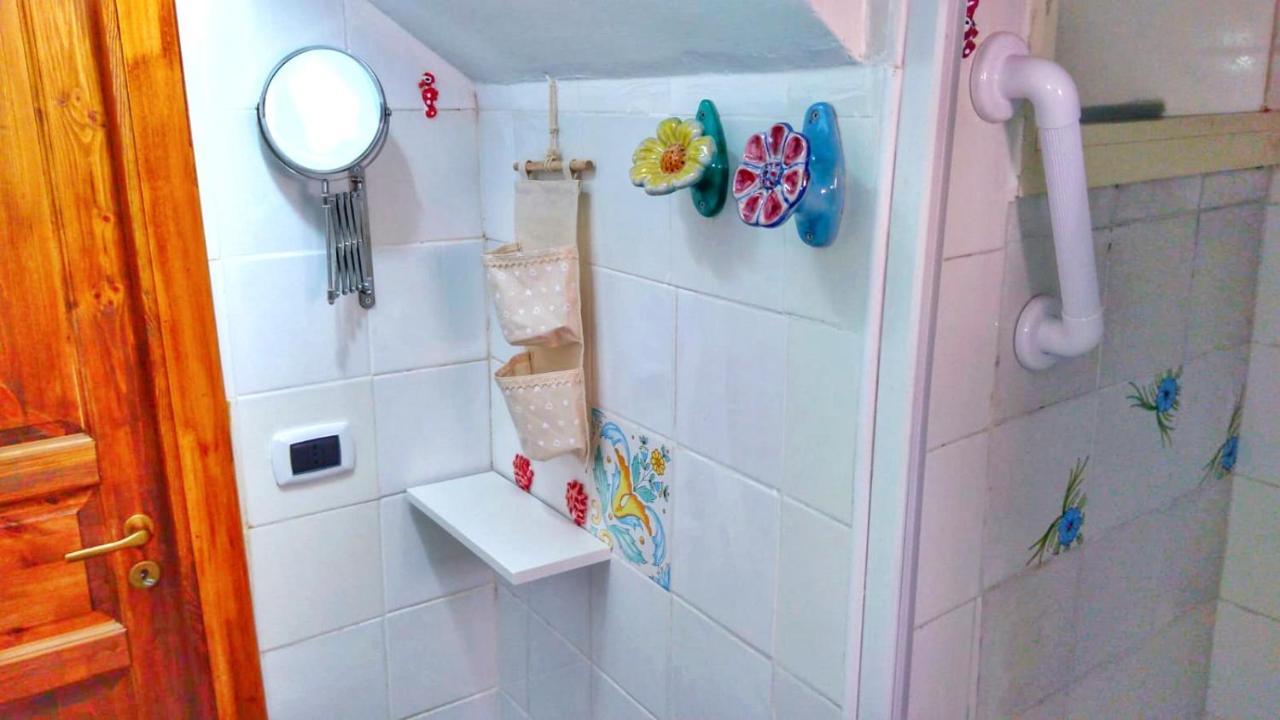 Holiday home Spicchio Di Mare -vista Mare- Vietri sul Mare